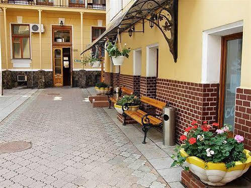 Black Sea Hotel Oktyabrskaya โอเดสซา ภายนอก รูปภาพ