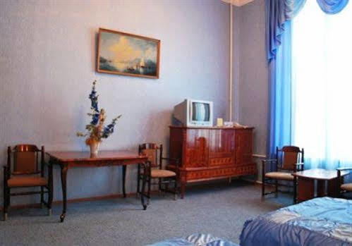 Black Sea Hotel Oktyabrskaya โอเดสซา ภายนอก รูปภาพ